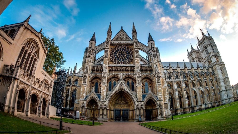 Photograph of a cathedral facade